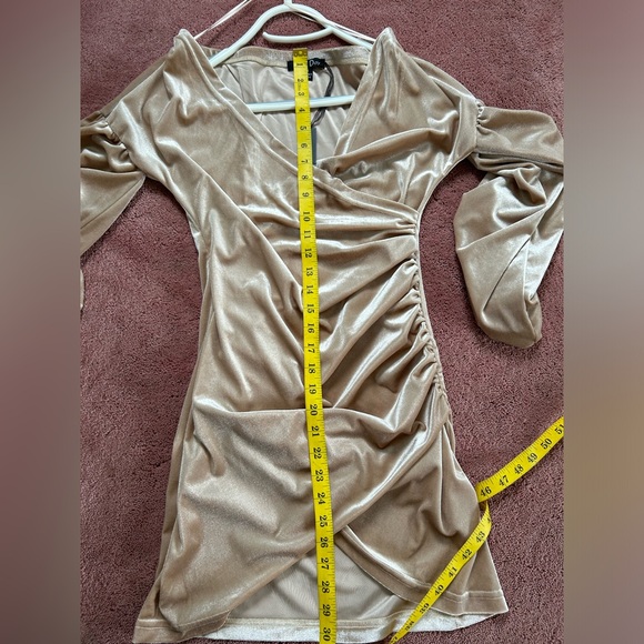 Champagne coloured ruched cocktail dress - Picture 5 of 5